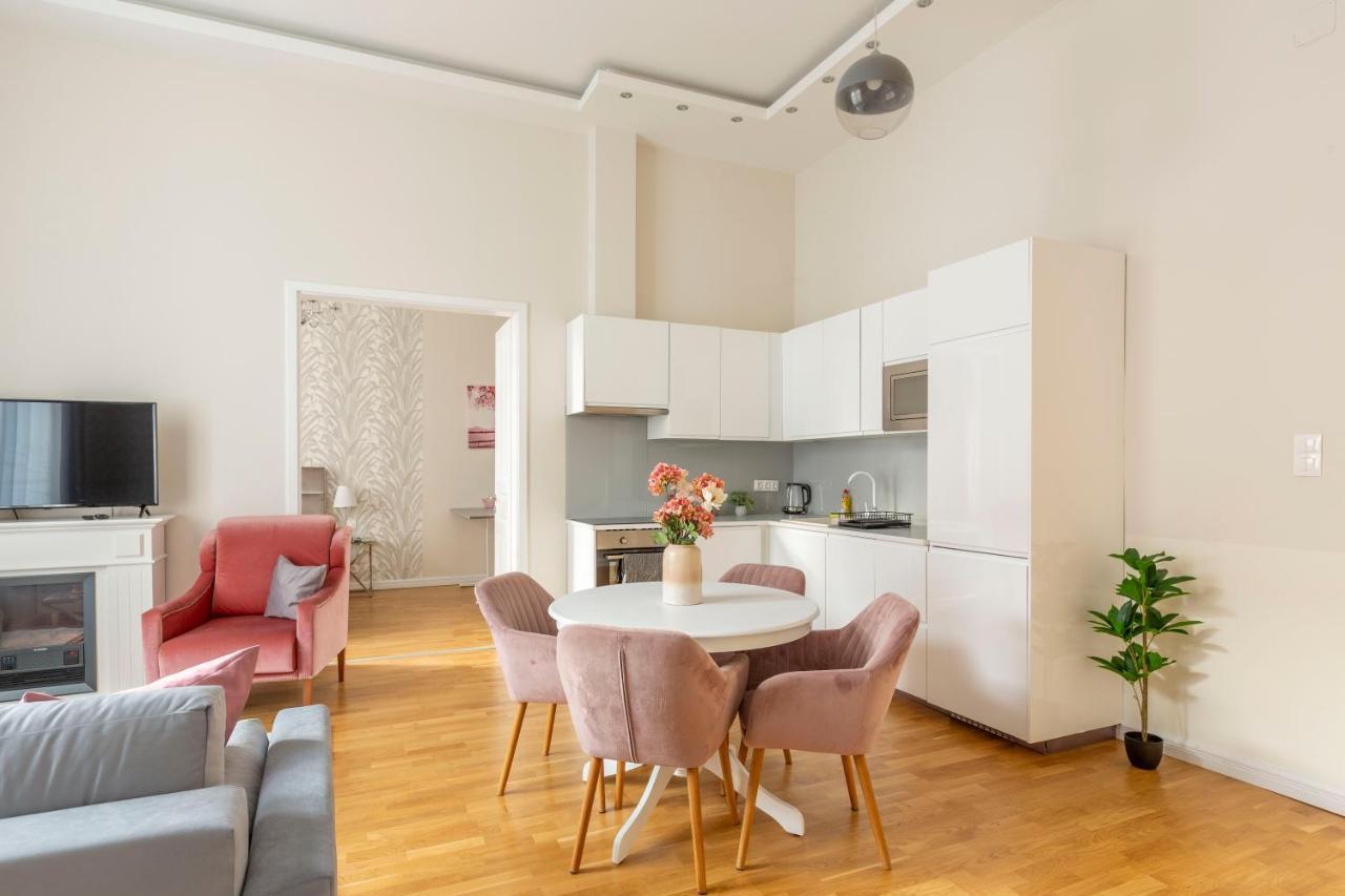 Luxury 3Bedrm 2Bathrm Apartment With Danube River View Budapeste Exterior foto